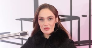 Алена Водонаева в США: новый образ и реакция粉丝