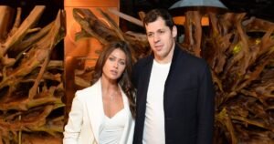 Бывшая жена Малкина опубликовала откровенные фото в сети