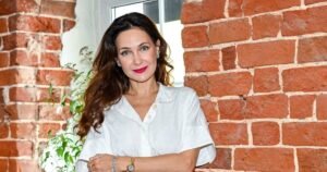 Дочь Екатерины Климовой Елизавета устроила фотосессию в купальнике в Турции