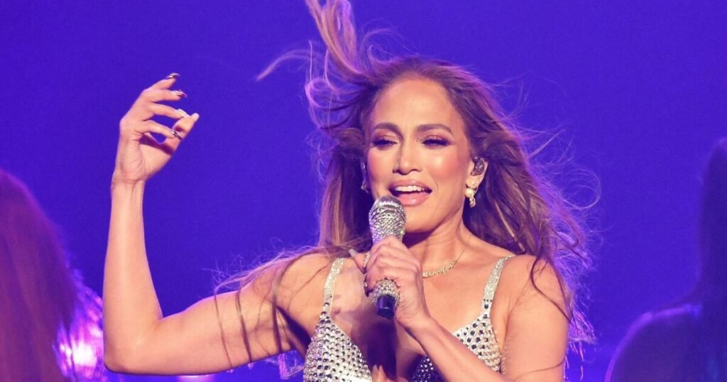 Дженнифер Лопес: замужем не буду?