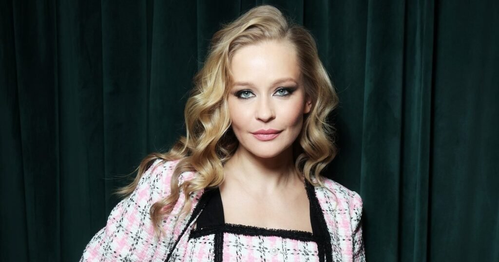 Юлия Пересильд поделилась редким фото с Юрием Морозом после его смерти