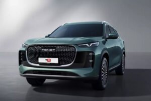 Кроссовер Tenet T8: новый российский бренд представляет свой первый автомобиль