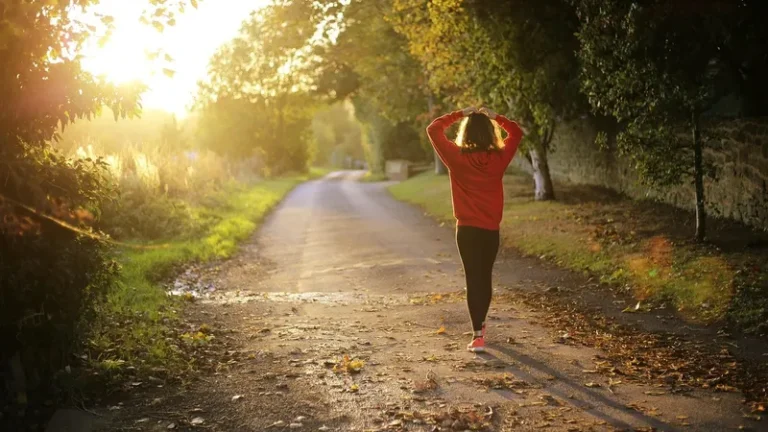 Миф о 10 000 шагов в день развенчан учеными