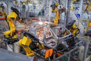 На бывшем заводе VW в Калуге перезапустили сварку для кроссоверов Tenet