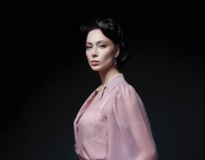 Настасья Самбурская раскрыла свой диагноз: дисморфофобия и борьба с комплексами