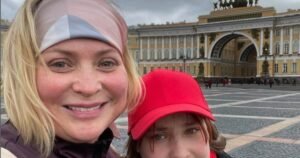 Пермякова о трудностях с 13-летней дочерью: «Я ей метлу куплю»