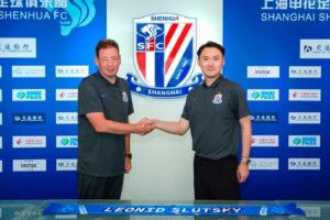 Слуцкий продлил контракт с «Шанхай Шэньхуа» до 2027 года