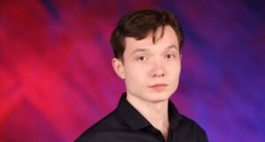 Успешная пересдача ЕГЭ: два выпускника из Чебоксар набрали 100 баллов