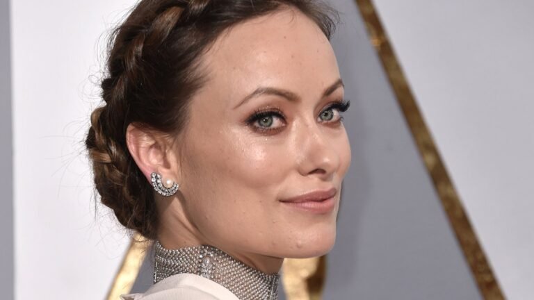 Звезда «Доктора Хауса» показала своих взрослых детей