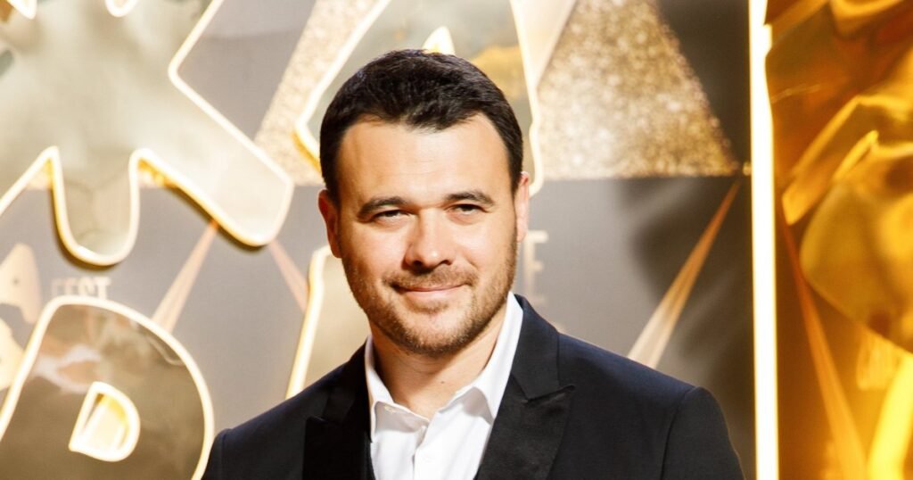 Агаларов опубликовал фото повзрослевших сыновей-близнецов