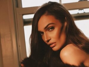 Алёна Водонаева: Отношения с мерзавцами - путь к самоценности