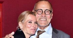 Андрей Кончаловский показал трогательное фото Юлии Высоцкой в день ее рождения