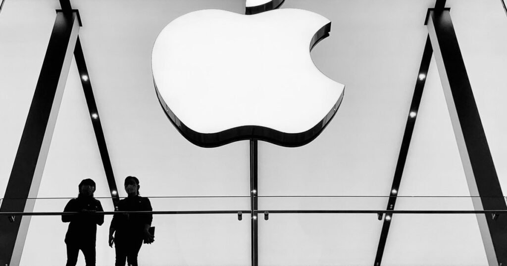 Apple начала судебный процесс против сети кинотеатров Apple Cinemas
