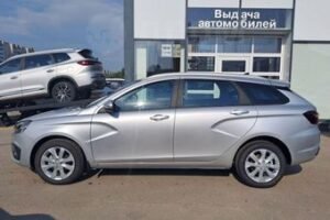 АВТОВАЗ исправил критический баг в прошивке рулевого усилителя Весты