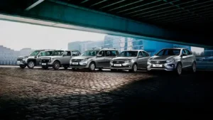 АвтоВАЗ увеличил рекламный бюджет: сколько денег тратит на рекламу машин