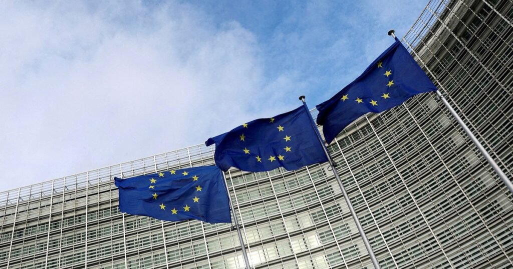 ЕС и США подтвердили взаимные пошлины в 15%: что это значит для мировой торговли