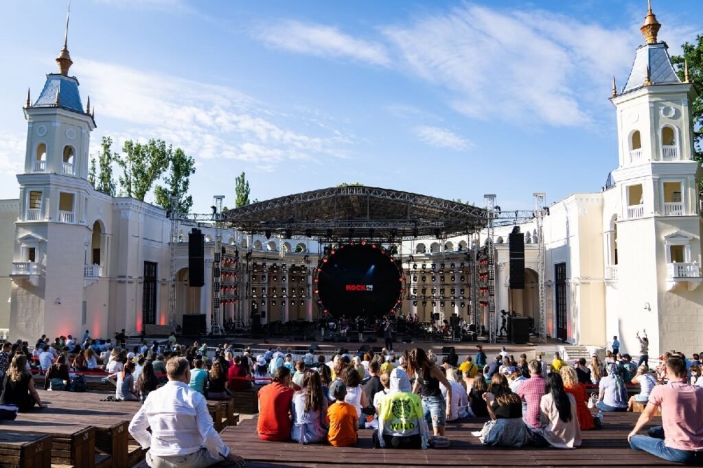 Фестиваль прогрессивной музыки на ВДНХ 2025: рок, джаз и классика