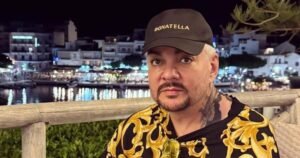 Филипп Киркоров воссоединился с дочерью в Греции