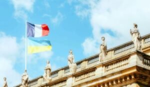 Франция отказалась от идеи демилитаризации Украины