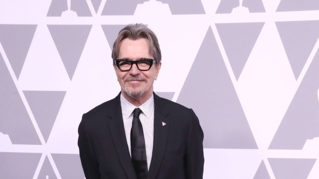 Гари Олдман о борьбе с алкоголизмом: «Я был в тумане»