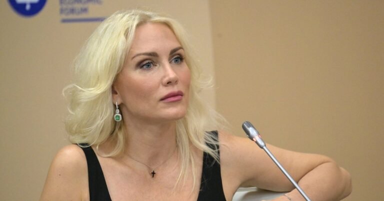 Катю Гордон возмутили слухи о связи с Романом Товстиком