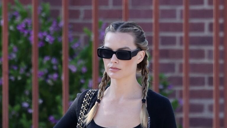 Марго Робби в образе Бритни Спирс поразила фанатов