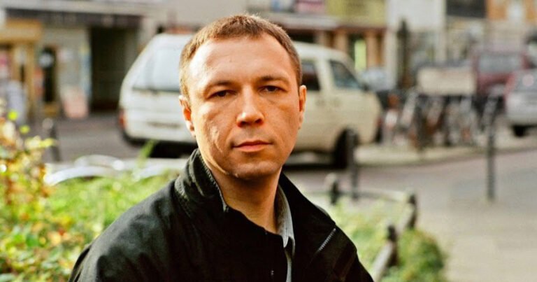 Новая книга Пелевина: загадочный роман об искусственном интеллекте