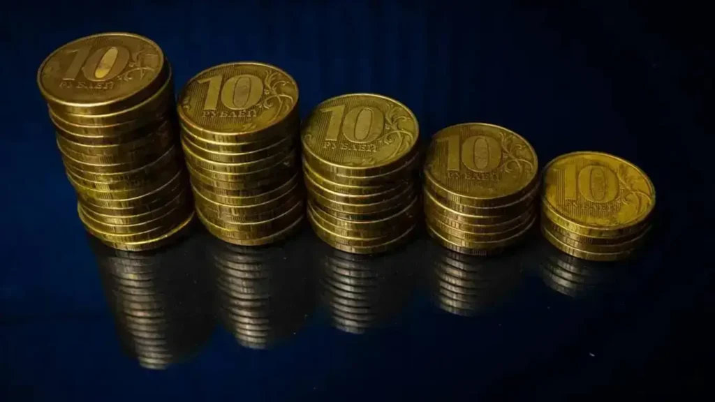 Новые автомобили подешевели в России в августе 2025 года