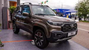 Обновленная Lada Niva Travel: гибридный двигатель и новый дизайн