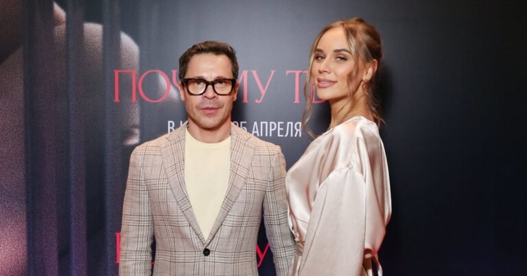 Павел Деревянко впервые женился в 49 лет