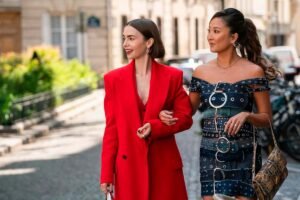 Пятый сезон 'Эмили в Париже' выйдет 18 декабря 2025 года