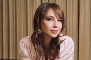 Полину Диброву подозревают в измене: новый избранник жены ведущего