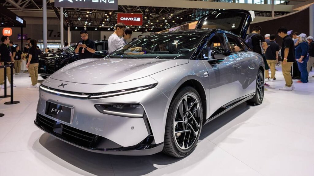 Проблемы с ГУР Xpeng P7+: водители в опасности