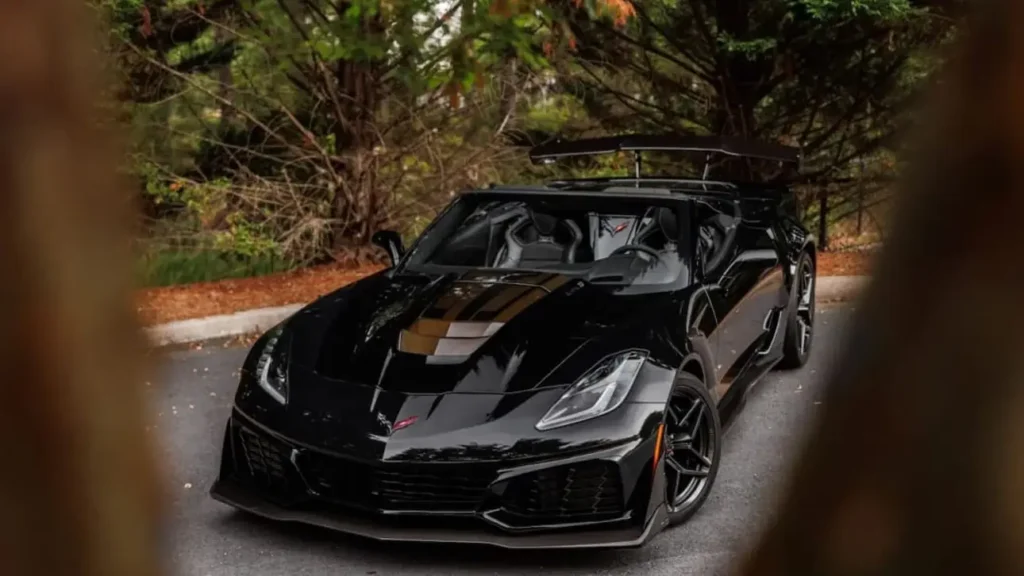 Редкий кабриолет Corvette ZR1 продается по удивительной цене
