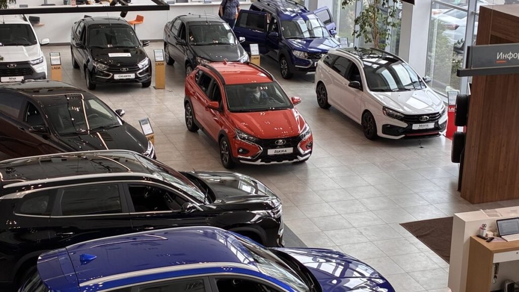 Самые популярные отечественные автомобили в России: рейтинг