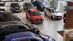 Самые популярные отечественные автомобили в России: рейтинг