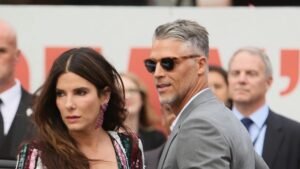 Сандра Буллок поделилась своими переживаниями после потери любимого