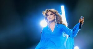 Солистка Reflex приобрела вертолет для комфорта и работы