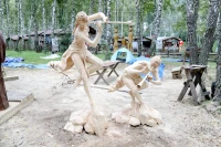 Томский Праздник топора – 2025: скульптуры и битвы