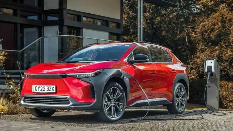 Toyota с осторожностью: модели, которых лучше избегать