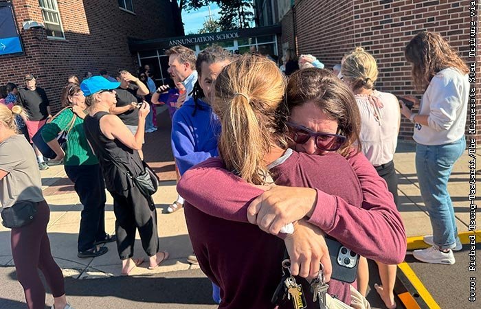 Трагедия в Миннеаполисе: стрельба в католической школе унесла жизни двух детей