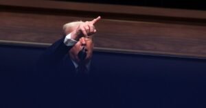 Трамп ввел пошлины против 60 стран и ЕС с 7 августа