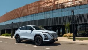 Цены на автомобили в России: шесть брендов изменили прайс-листы в августе