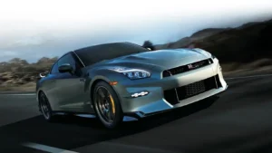 В России подсчитали количество спорткаров Nissan GT-R