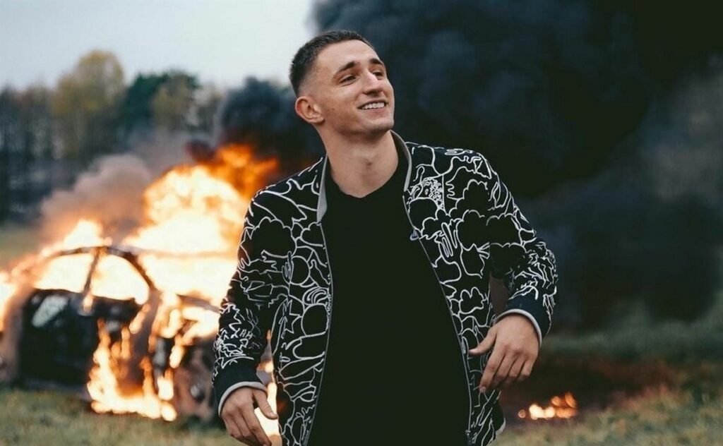 Видеоролик Михаила Литвина о покупке военного билета признан дискредитацией ВС РФ