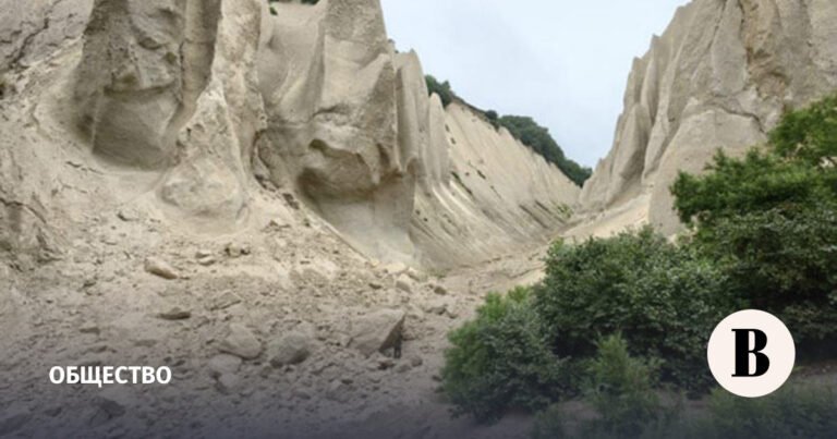 Землетрясение на Камчатке: разрушение 8000-летней пемзовой скалы и угроза цунами