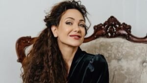 17-летний сын Климовой и Петренко поразил сходством с Ричардом Гиром