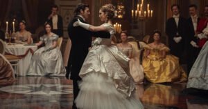 7 сериалов сентября: осенний марафон для спасения от хандры