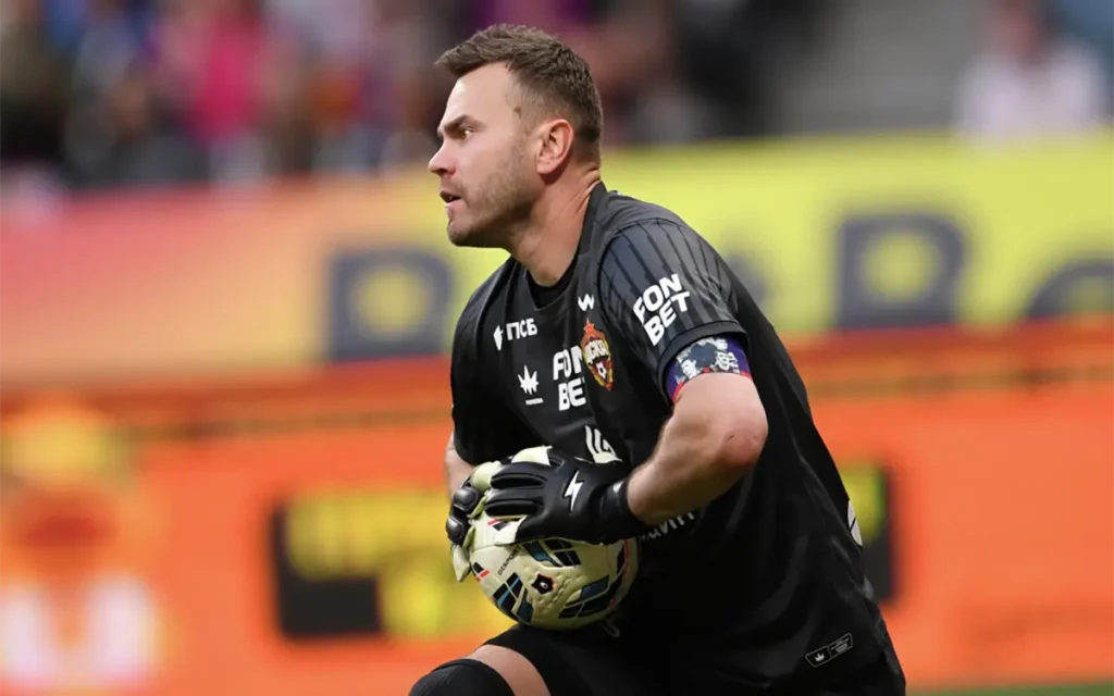 Акинфеев допустил ошибку в матче с «Ростовом»