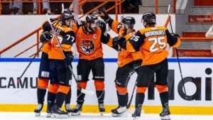 «Амур» обыграл ЦСКА со счетом 2:0, Дорожко снова сыграл на ноль